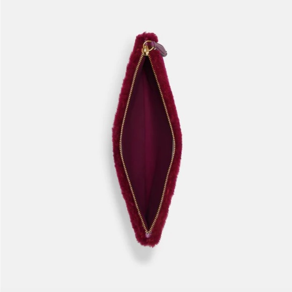 Coach Charter Pouch In Signature Shearling NWT - Picture 2 of 9